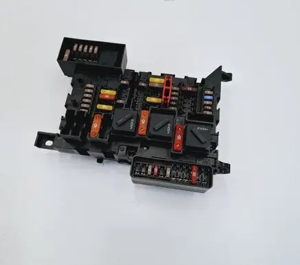 Mini One - Cooper F56 F55 Fuse module 00741080 E0000890