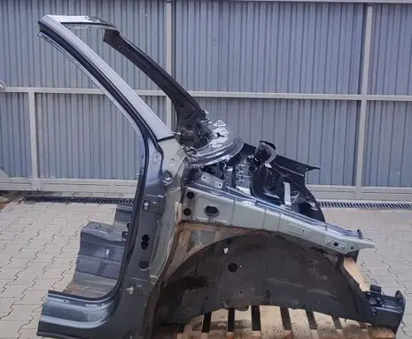 Audi Q3 8U Front quarter panel
