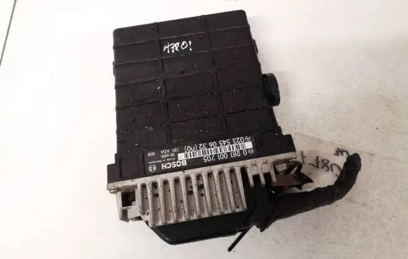 Mercedes-Benz Vito Viano W638 Engine control unit/module 0235450632 0281001705