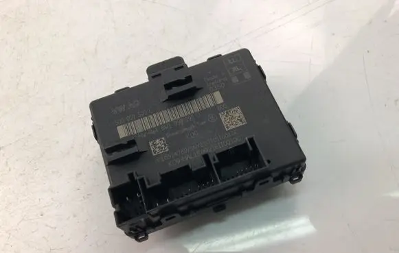 Audi Q3 8U Other control units/modules 5Q0959595L