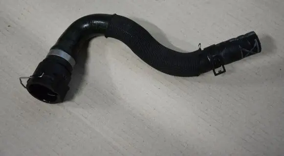 Volkswagen PASSAT CC Engine coolant pipe/hose 3AA122101J