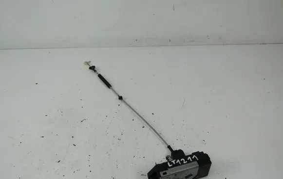 Opel Meriva A Rear door lock 13154793