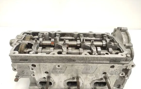Audi A4 S4 B7 8E 8H Engine head 0593AG 026061204 0927271