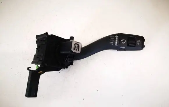 Mitsubishi Lancer X Wiper control stalk 8p0953519g