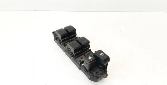 Toyota Avensis Verso Electric window control switch 8404044030 514775