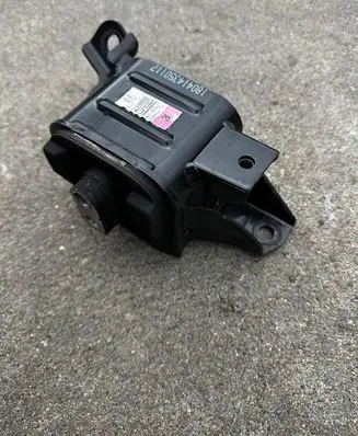 KIA Ceed Engine mount bracket 21830J3000