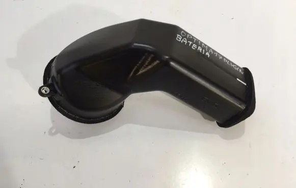 KIA Optima Hybrid/electric vehicle battery cooling hoses/tubes 
