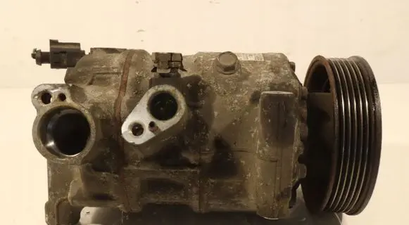 Skoda Rapid (NH) Air conditioning (A/C) compressor (pump) 5Q0820803E