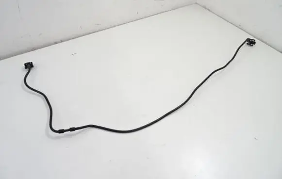 Peugeot Partner III Engine coolant pipe/hose 9676650780