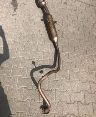Toyota Yaris XP210 Exhaust gas pipe 