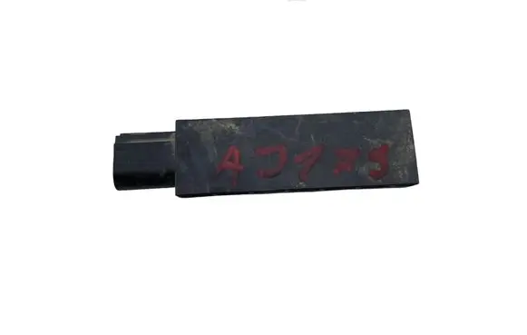 Volkswagen Tiguan Keyless system antenna 5Q0962131