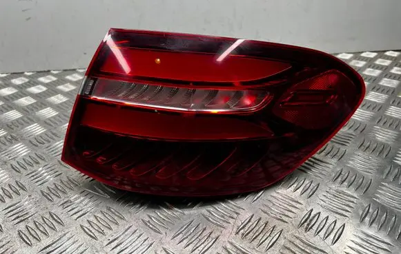 Mercedes-Benz GLC X253 C253 Rear/tail lights A2539061000