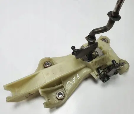 Mazda CX-7 Gear selector/shifter in gearbox EH14-46100