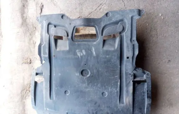 BMW X5M E70 Pickup box liner 51757233968 A1102030