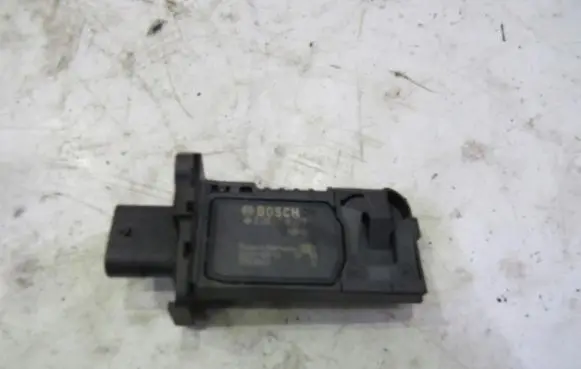 Suzuki Ignis Mass air flow meter 0280218327