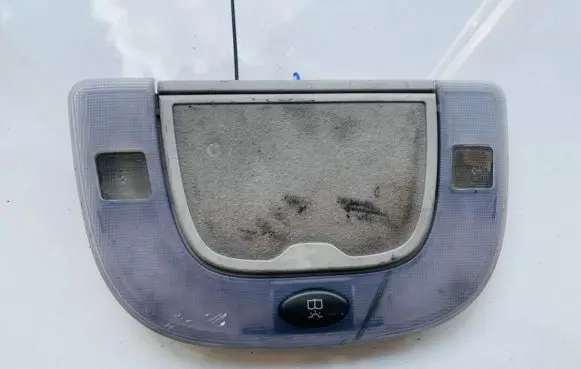 Mercedes-Benz S W220 Front seat light
