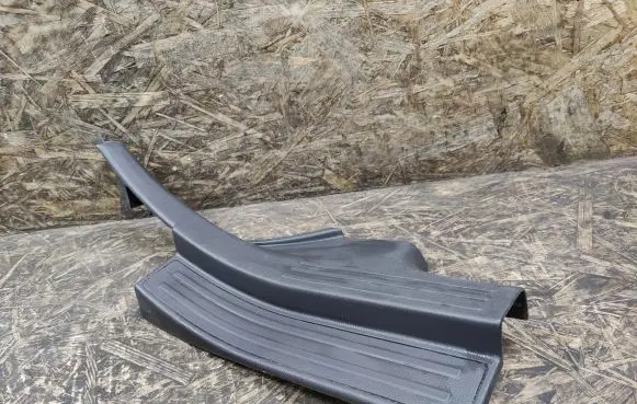 Chevrolet Epica Rear sill trim cover 96636965