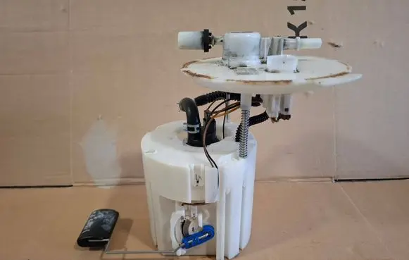 KIA Ceed In-tank fuel pump 31110J7950