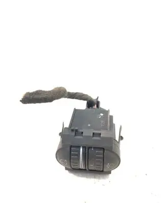 Volkswagen Golf V Headlight level height control switch 1K0941333
