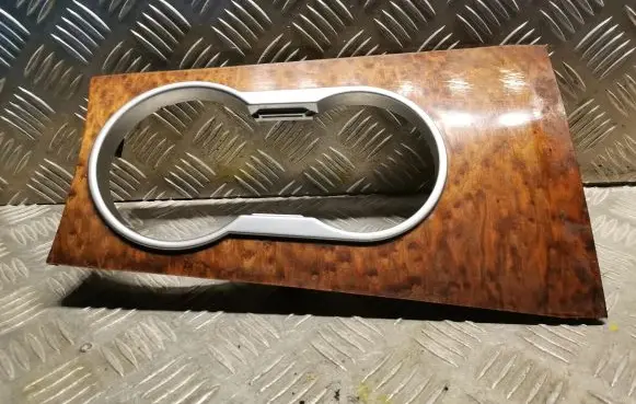 Mercedes-Benz ML W164 Other center console (tunnel) element