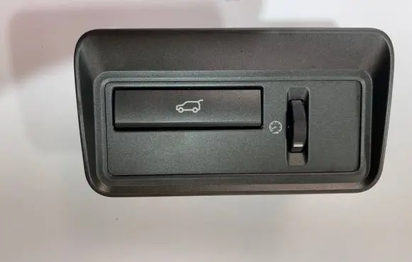 Land Rover Range Rover Evoque L538 Tailgate/boot open switch button BJ3211654BB