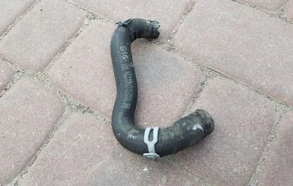 Opel Insignia A Engine coolant pipe/hose 55491375