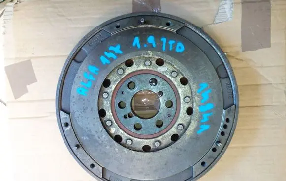 Alfa Romeo 147 Flywheel 281716 281599 NE14841