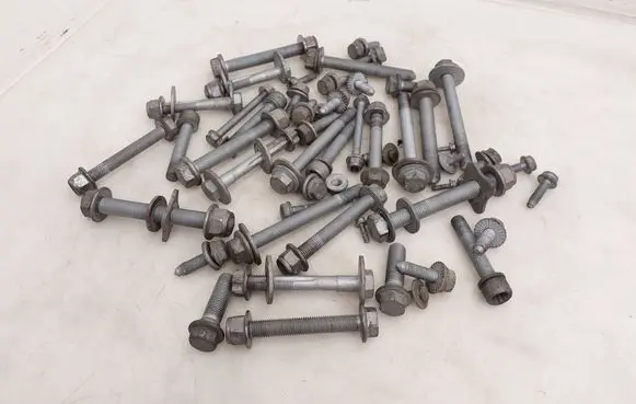 Volkswagen Tiguan Nuts/bolts 