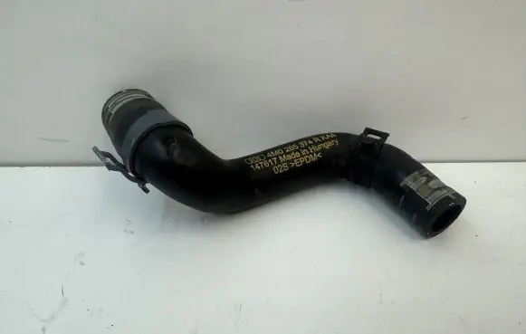 Audi Q7 4M Engine coolant pipe/hose 4M0265374R