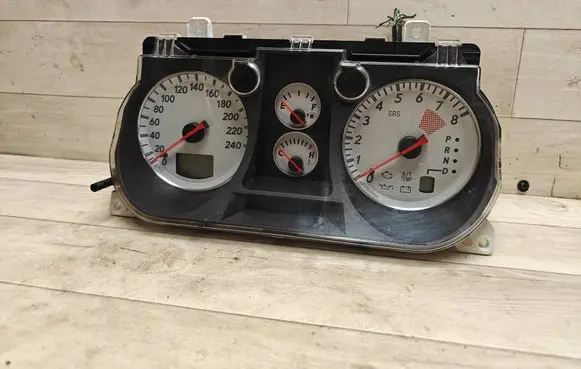 Mitsubishi Outlander Speedometer (instrument cluster) 769316790