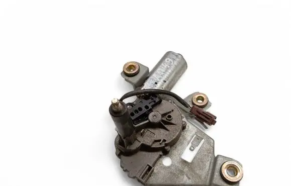 Peugeot 406 Wiper motor 0390201556