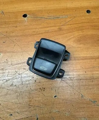 Other switches/knobs/shifts