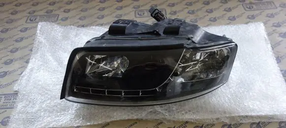 Audi A4 S4 B6 8E 8H Headlight/headlamp
