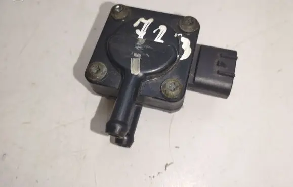 Valve vacuum