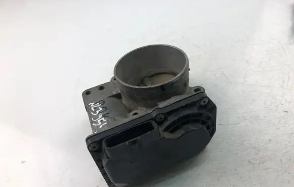 Volvo S40, V40 Throttle valve 8677694