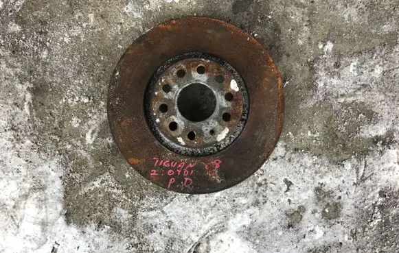 Volkswagen Tiguan Front brake disc OEM