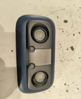 Chevrolet Suburban Rear seat light V63482