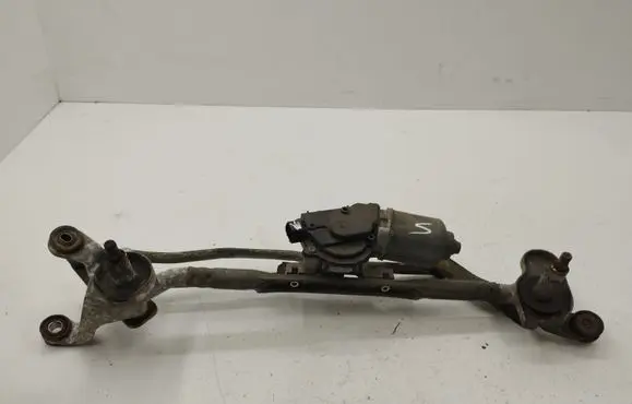 Mazda 5 Front wiper linkage and motor 1593000602