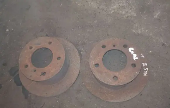 Volkswagen I LT Rear brake disc