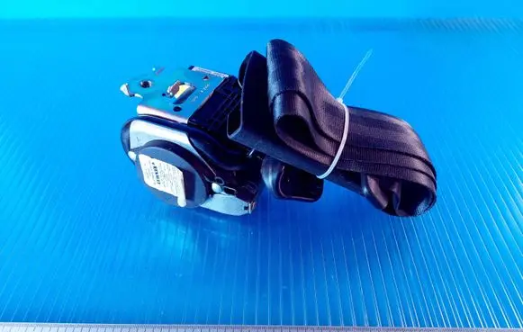 Renault Clio IV Front seatbelt 868854729R 249B 868844868R