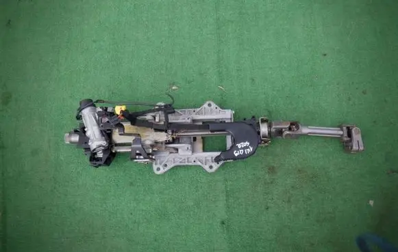 Volkswagen Touran II Steering wheel axle 1K1419502R