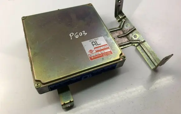 Nissan Primera Other control units/modules 2371082N10 P603