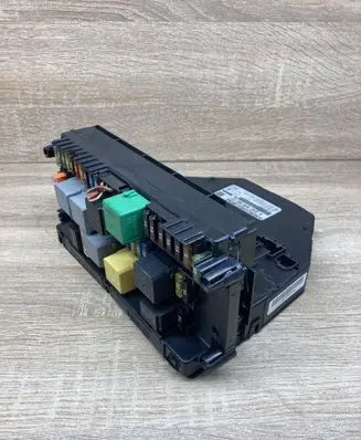 Mercedes-Benz E W212 Fuse module A2129008307