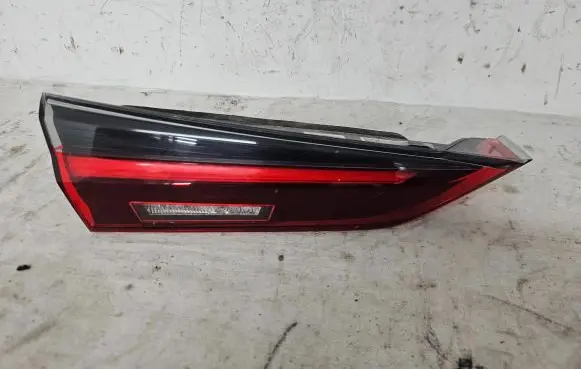 BMW 4 G22 G23 G24 G26 Tailgate rear/tail lights 7477609