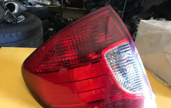 KIA Rio Rear/tail lights