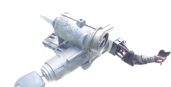 Volkswagen Sharan Ignition lock P012106