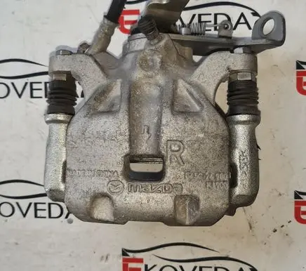 Mazda 3 III Rear brake caliper