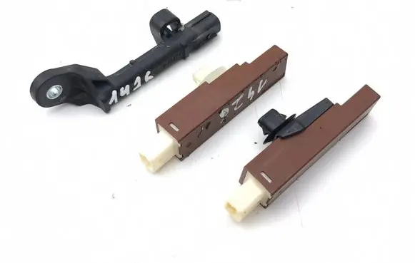 Lexus IS III XE30 Keyless system antenna 8999730100