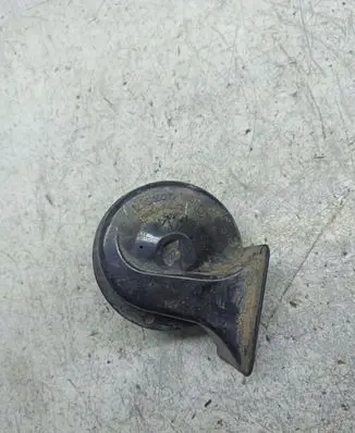 Audi A6 S6 C5 4B Horn signal