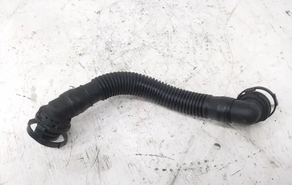 Skoda Yeti (5L) Breather hose/pipe 03L103493AE